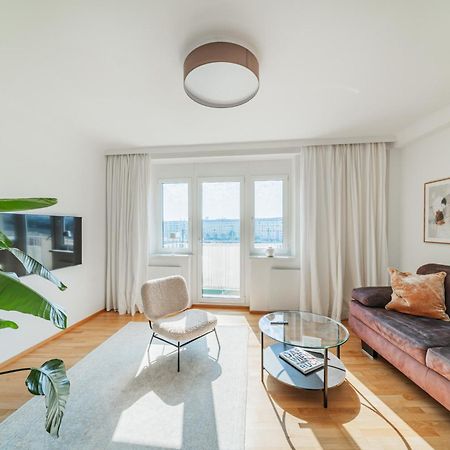 Central 60M2 Suite 10 Min Walk From Main Station Bécs Kültér fotó
