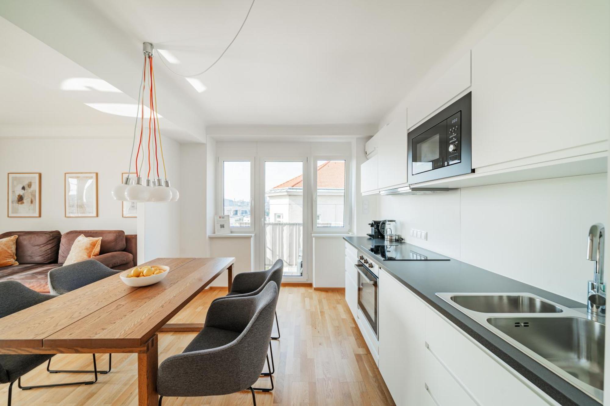Central 60M2 Suite 10 Min Walk From Main Station Bécs Kültér fotó