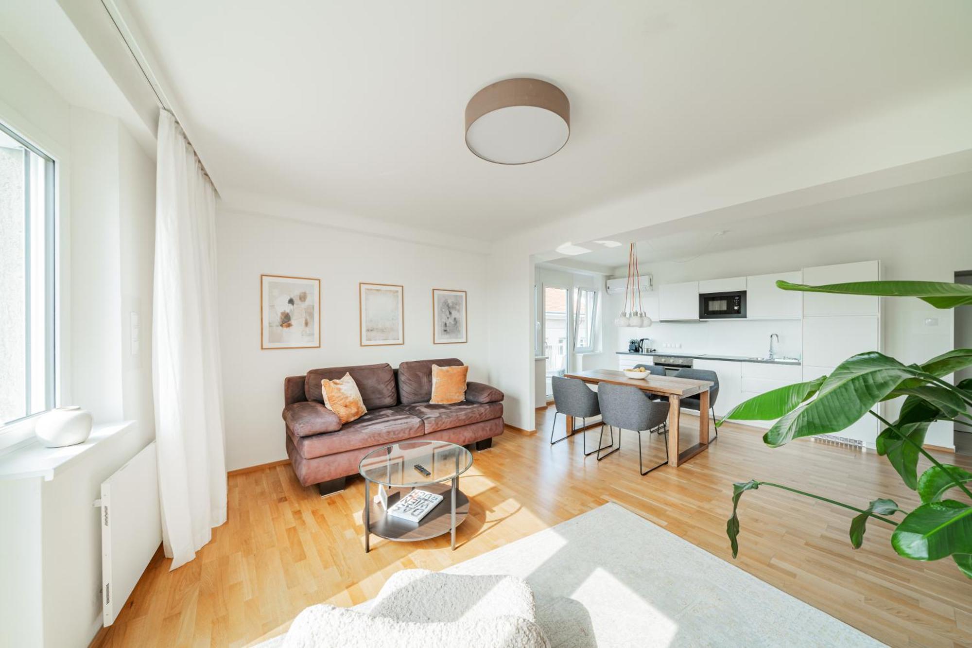 Central 60M2 Suite 10 Min Walk From Main Station Bécs Kültér fotó